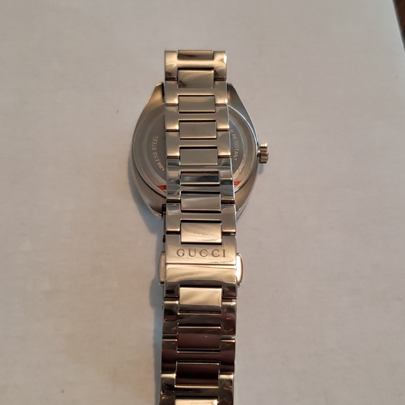 GUCCI® GG2570 DIAMOND LADIES' WATCH - Picture 3 of 5